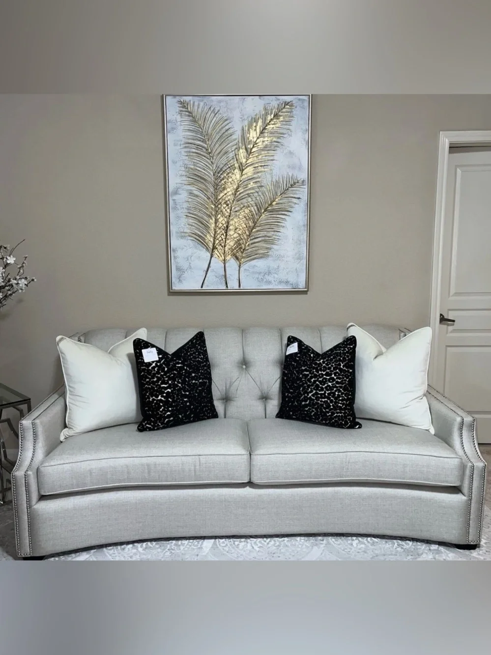 Casa Decor listing pillows